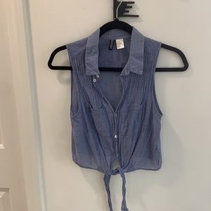 Divided, H & M.  Blue , Sleeveless, Button up  Crop top Size 6